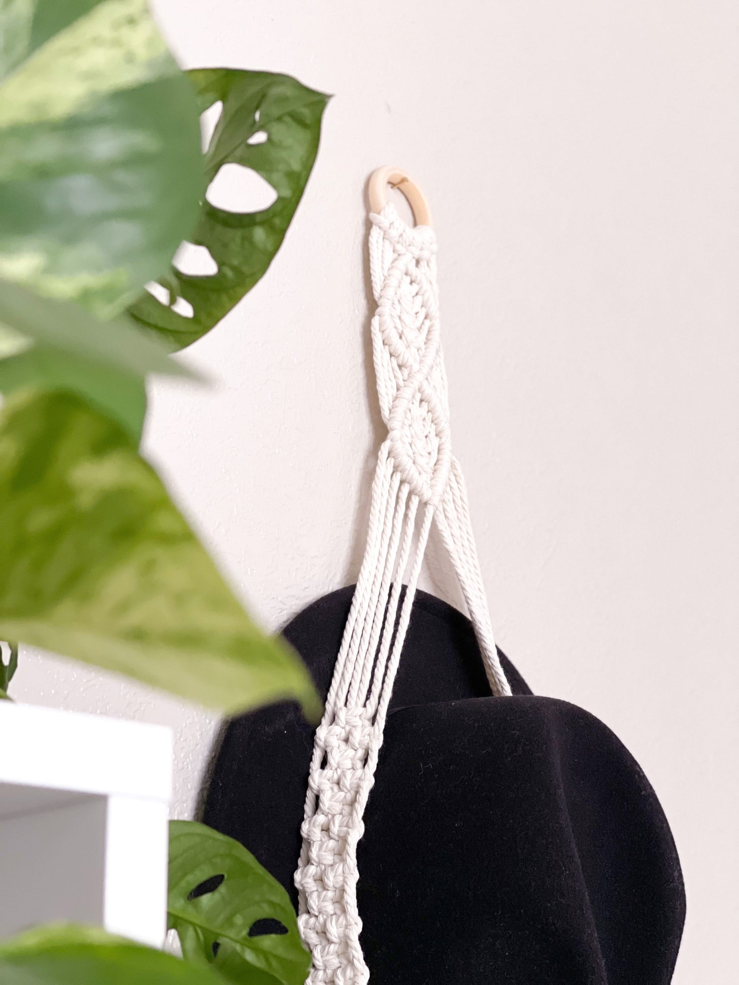 Double hat hanger macrame | NZ made